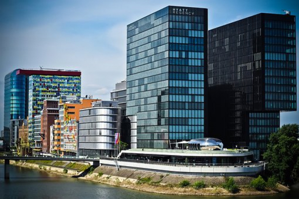 楼宇IBMS系统的功能与优势